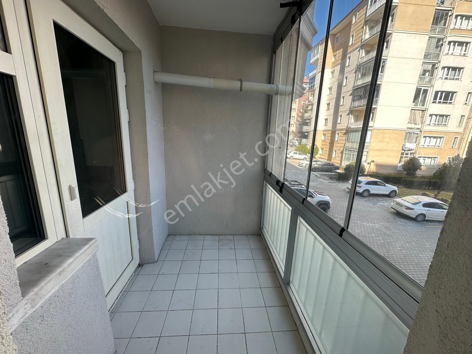 Yenimahalle Serhat Mah. Fazilet Sitesinde 3+1 Satılık Daire - Görsel 18