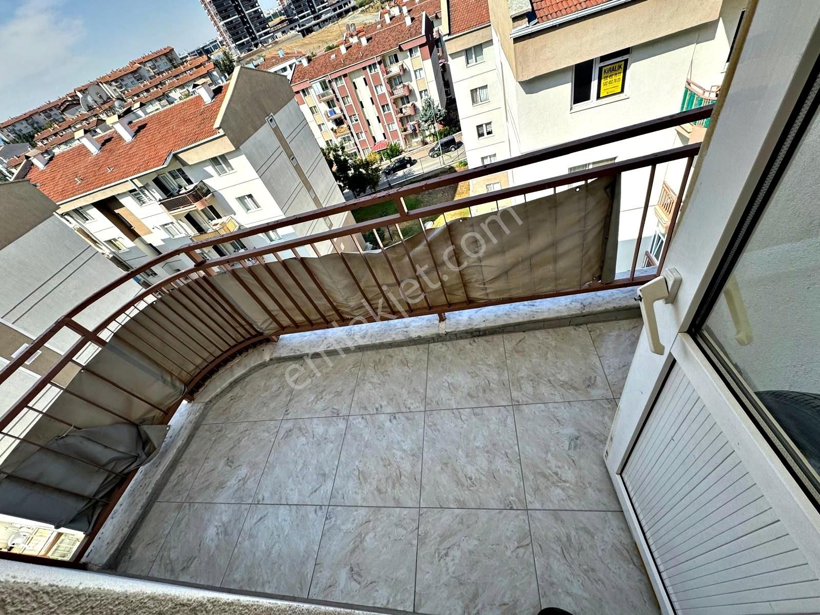 Batıkentte Ful Yapılı Geniş Ferah 3+1 Kiralık Diare - Görsel 23