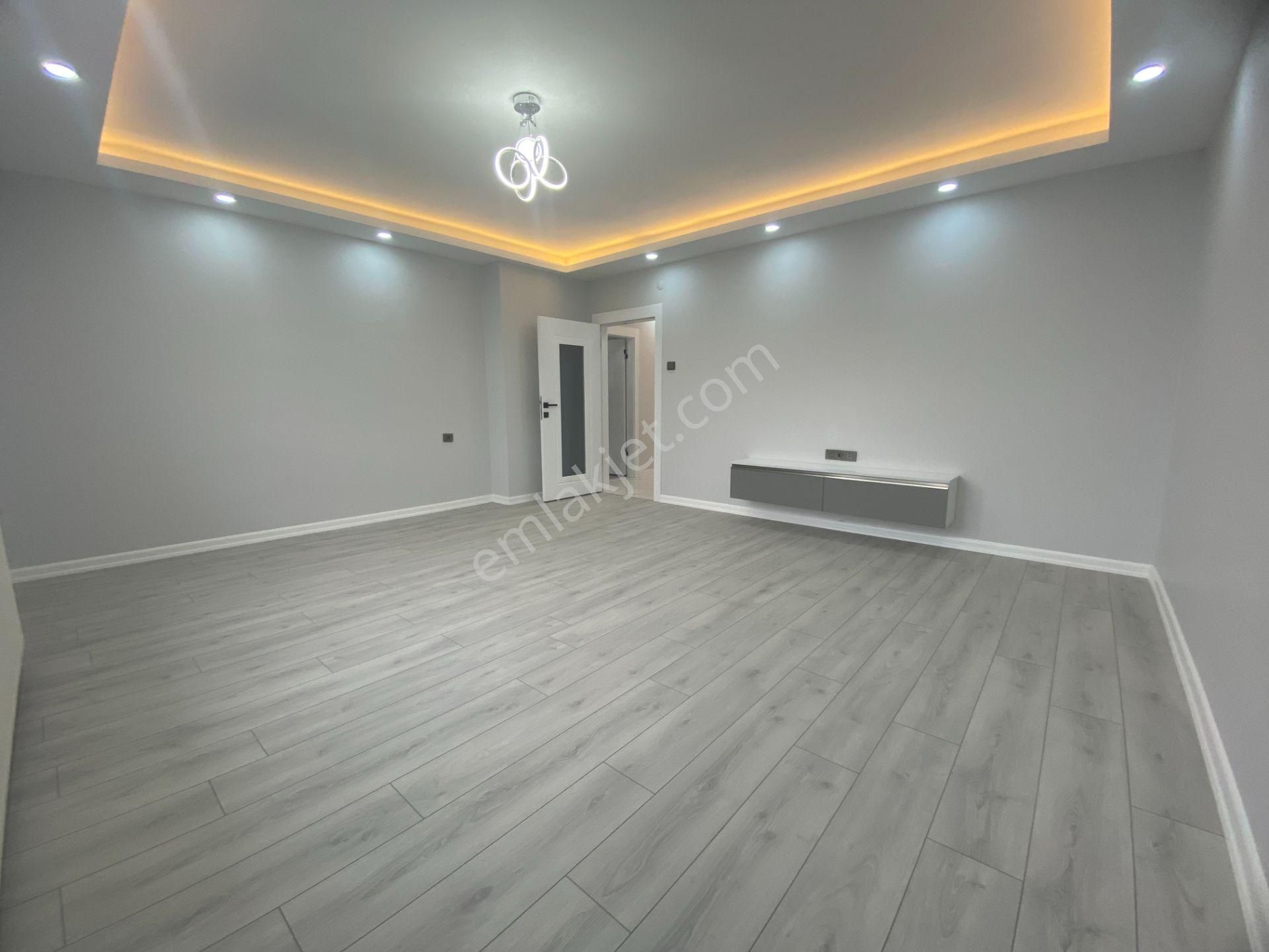 Umut 19 Dan Elvan Mah. Geniş Lüks Yapılı 3+1 Satılık Daire! - Görsel 10