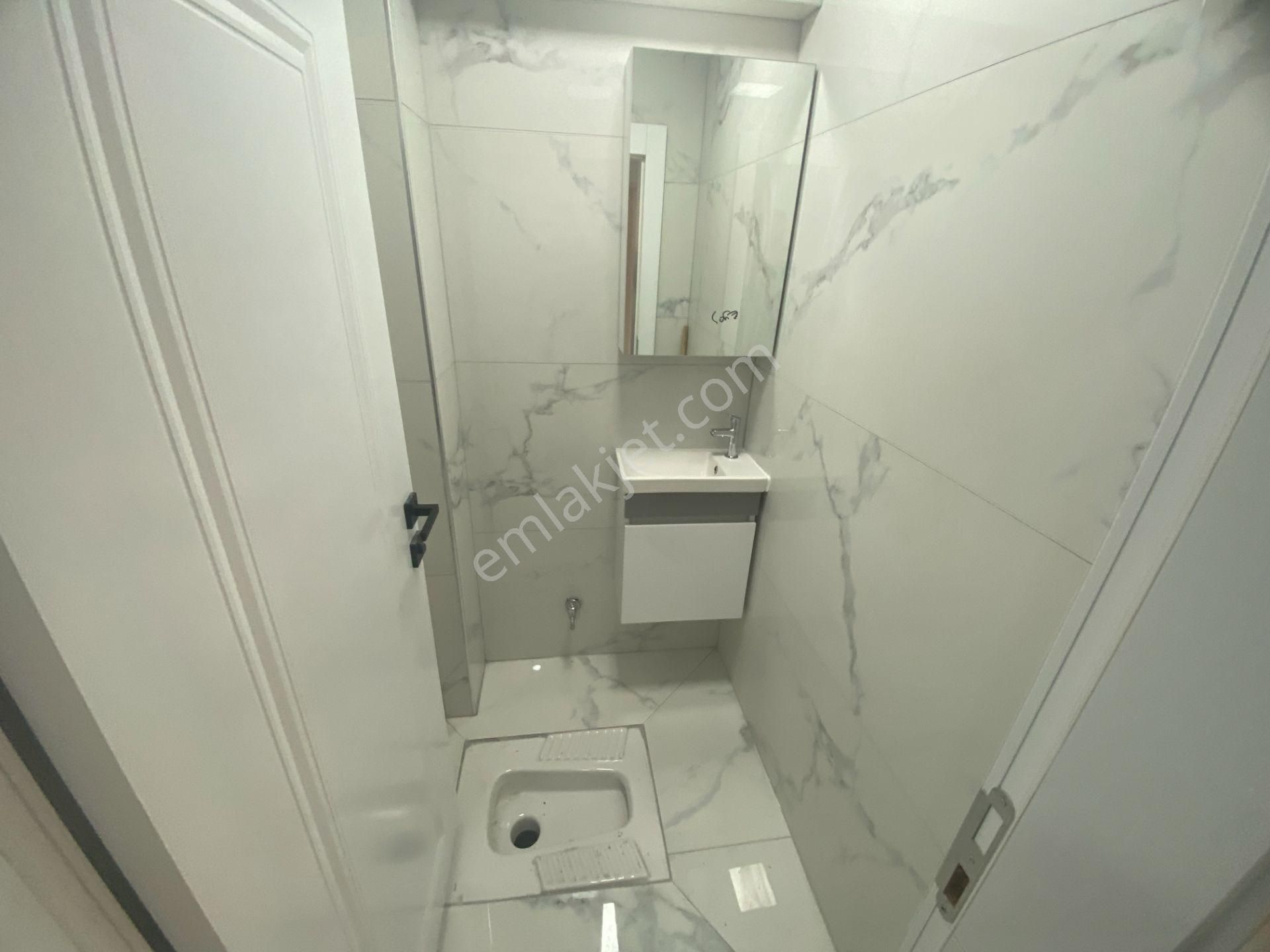 Umut 19 Dan Elvan Mah. Geniş Lüks Yapılı 3+1 Satılık Daire! - Görsel 30