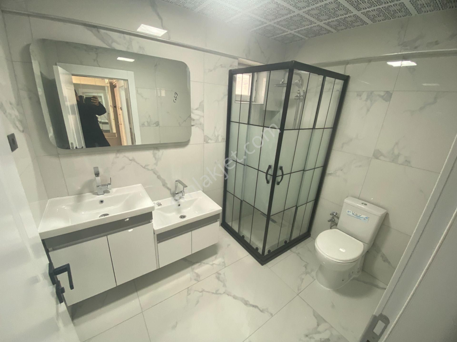 Umut 19 Dan Elvan Mah. Geniş Lüks Yapılı 3+1 Satılık Daire! - Görsel 31