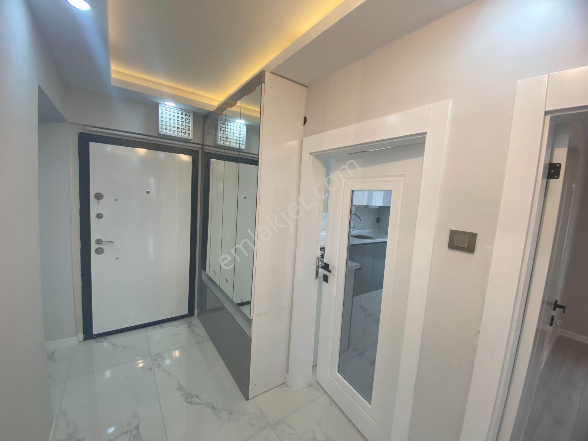 Umut 19 Dan Elvan Mah. Geniş Lüks Yapılı 3+1 Satılık Daire! - Görsel 34