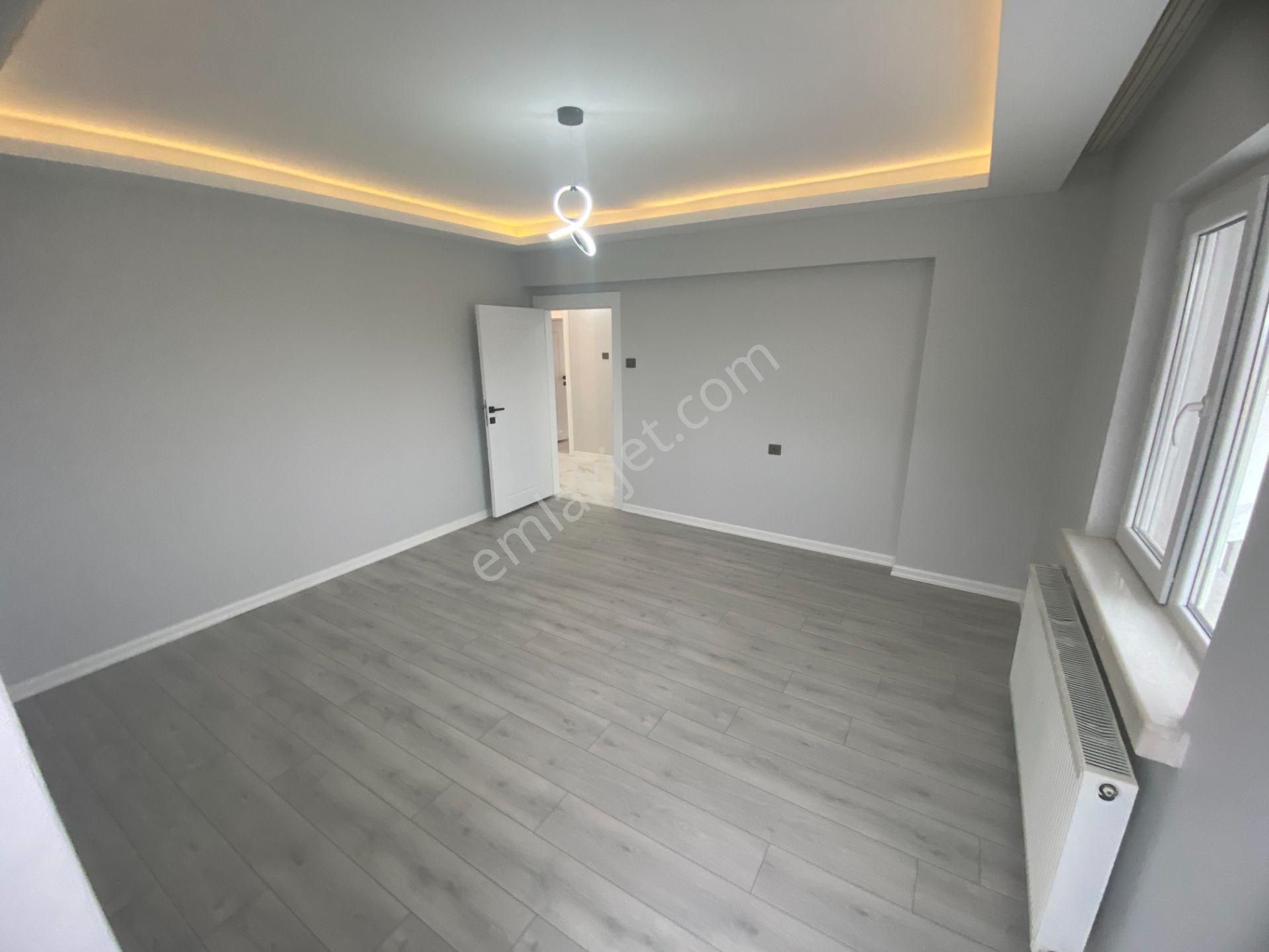 Umut 19 Dan Elvan Mah. Geniş Lüks Yapılı 3+1 Satılık Daire! - Görsel 24