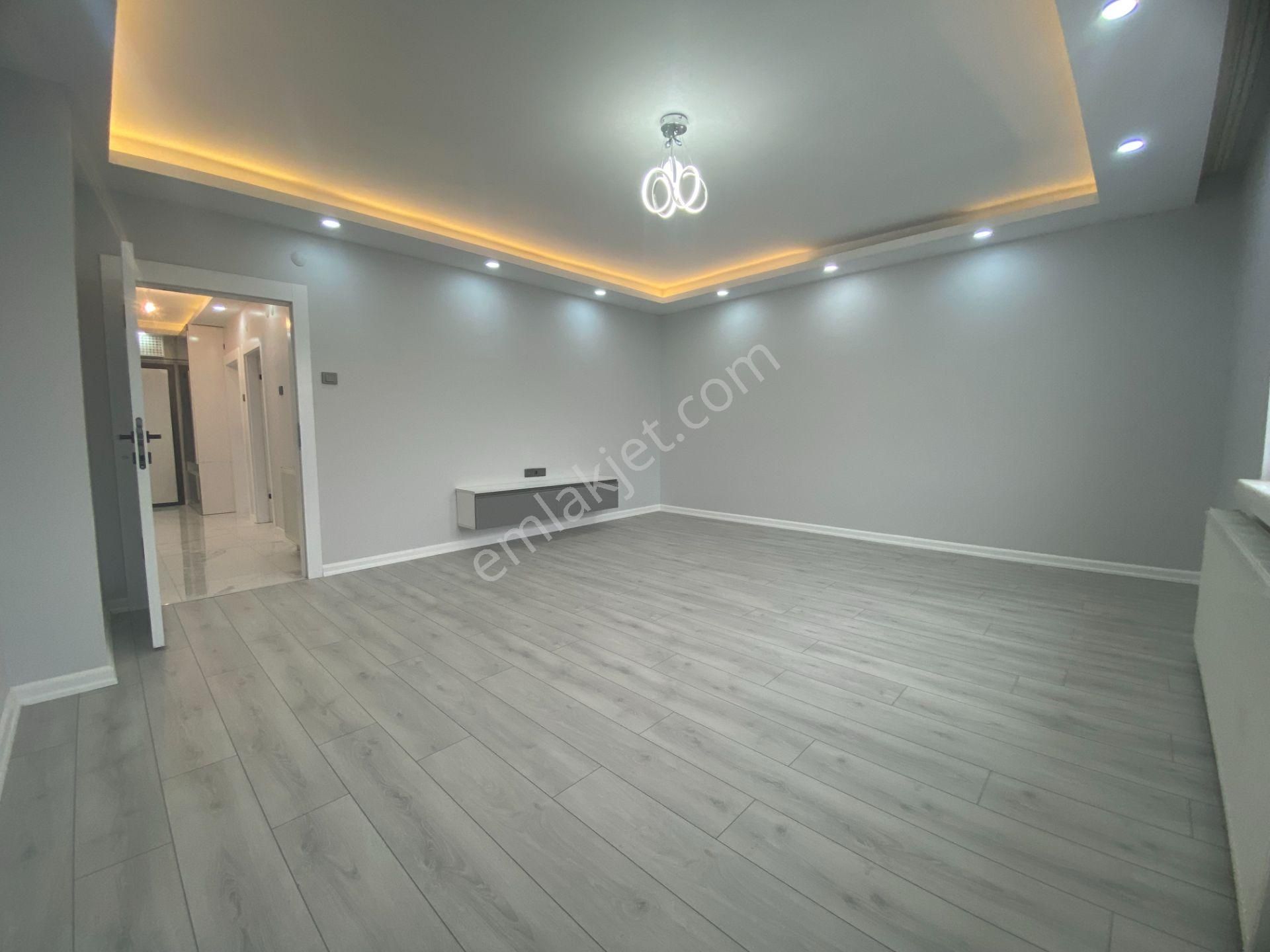 Umut 19 Dan Elvan Mah. Geniş Lüks Yapılı 3+1 Satılık Daire! - Görsel 17