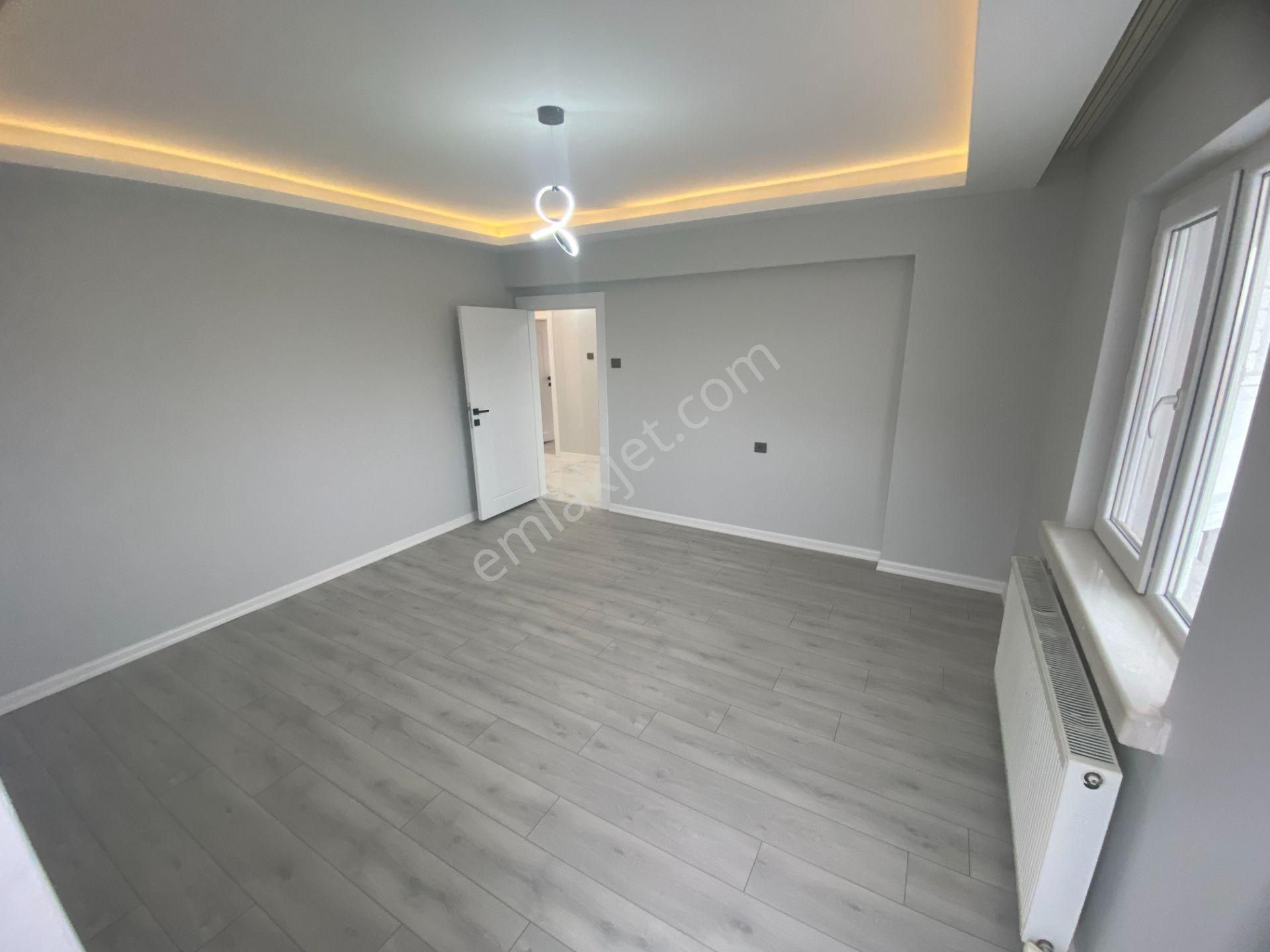 Umut 19 Dan Elvan Mah. Geniş Lüks Yapılı 3+1 Satılık Daire! - Görsel 19