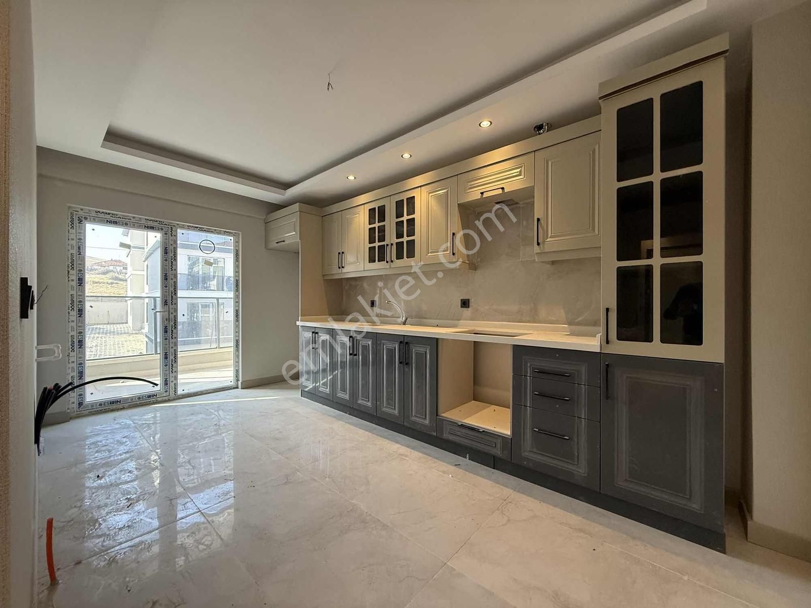 Keskin'den 2.000.000₺ Kredi Ara Kat Sıfır 3+1 Çift Yola Cephe