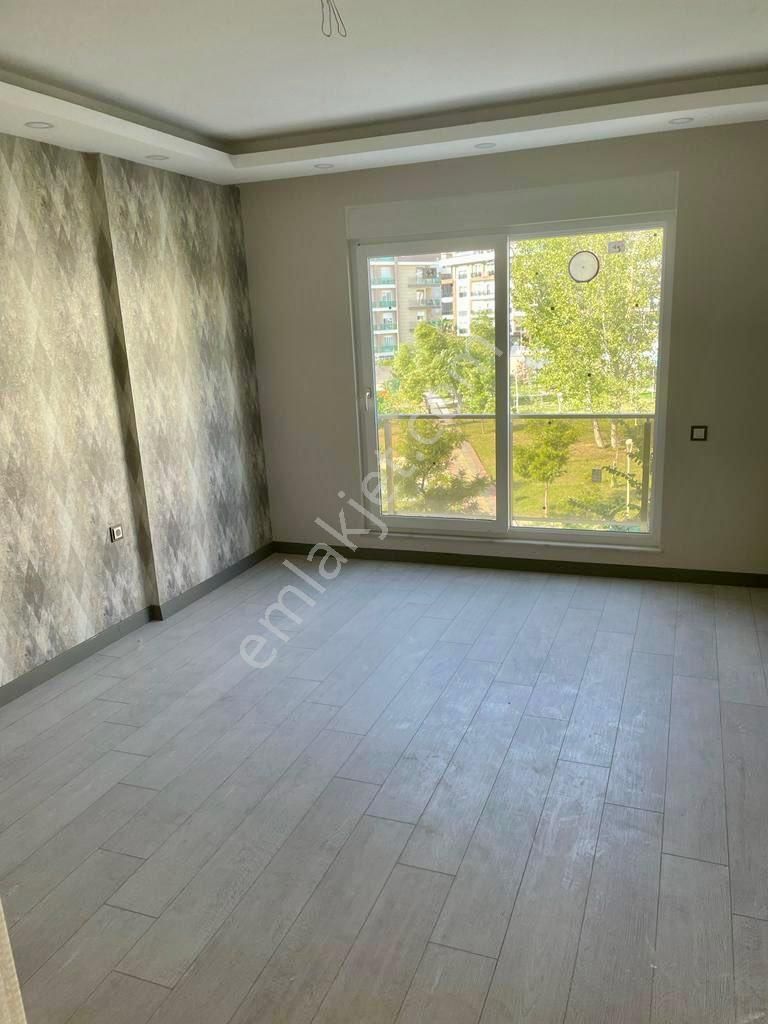 Konyaaltı Hurma Mah.lüx Siteiçi Doğalgazlı 1+1 Daire - Görsel 3