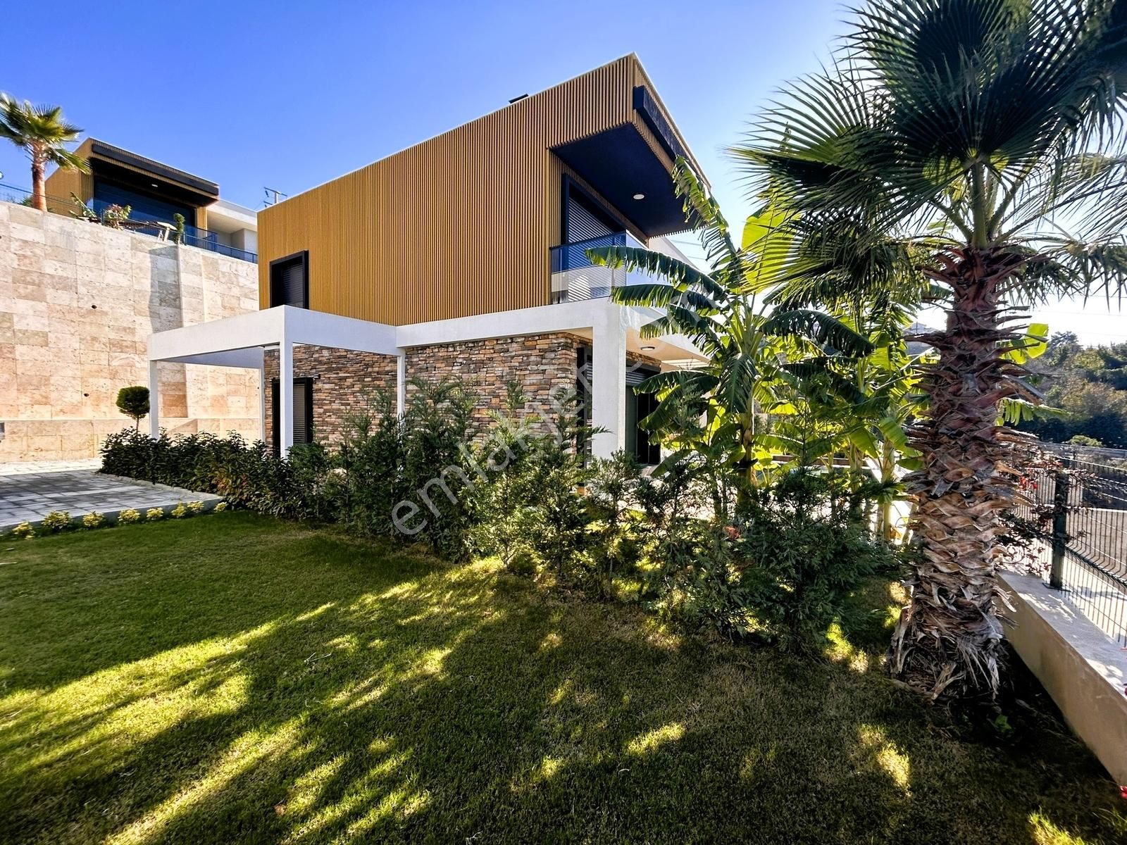 Kuşadası Karaova Da Müstakil 4+1 Deniz Manzaralı Satılık Villa - Görsel 4