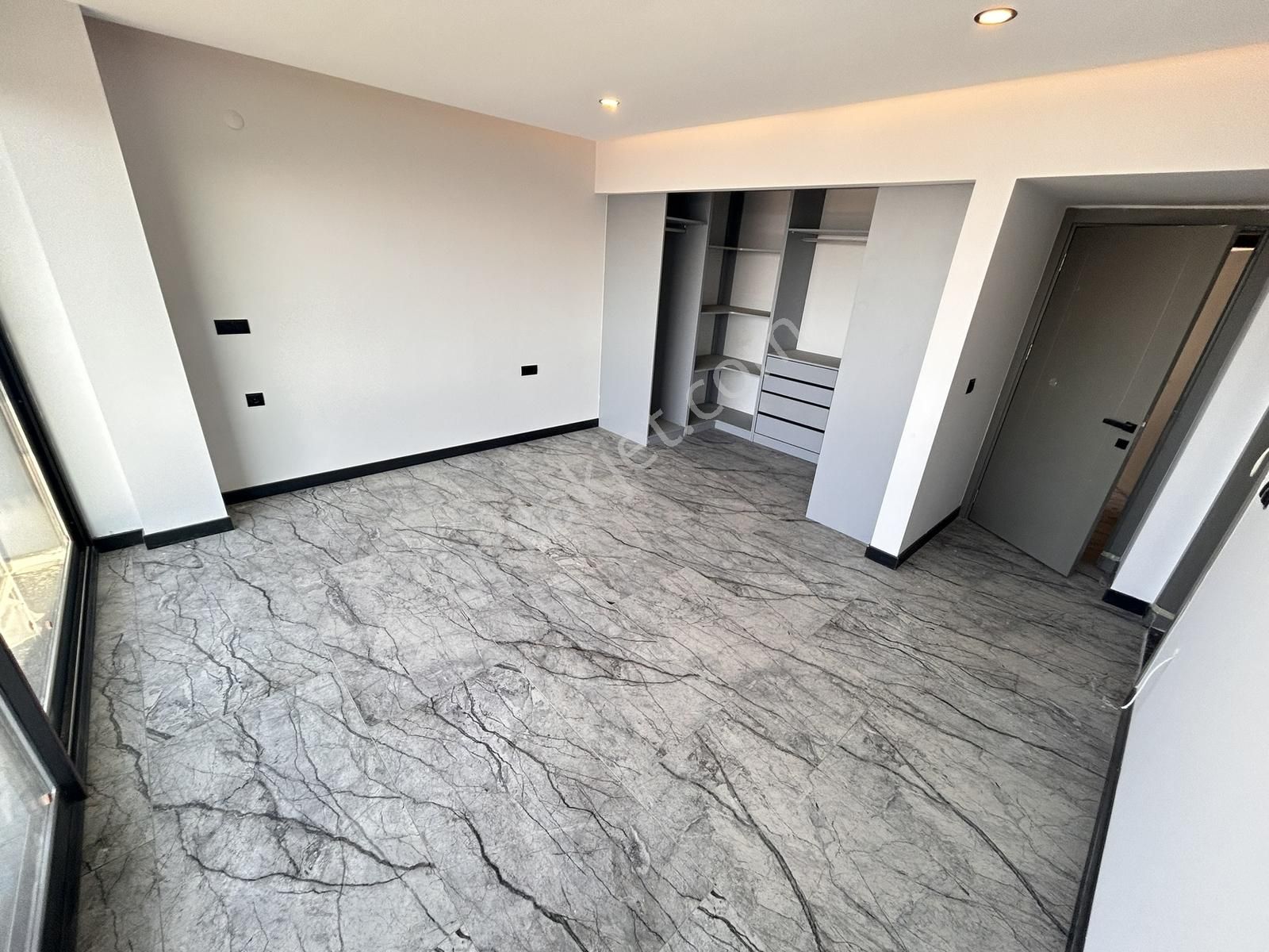 Kuşadası Karaova Da Müstakil 4+1 Deniz Manzaralı Satılık Villa - Görsel 21