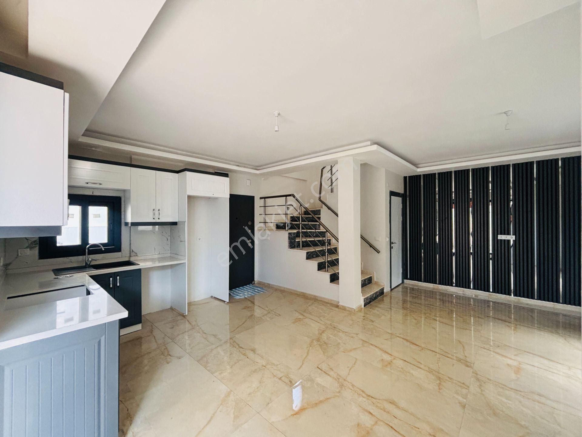 İzmir Seferihisar Atatürk Mahallesi’nde Deniz Manzaralı 4+1 Satılık Villa - Görsel 10