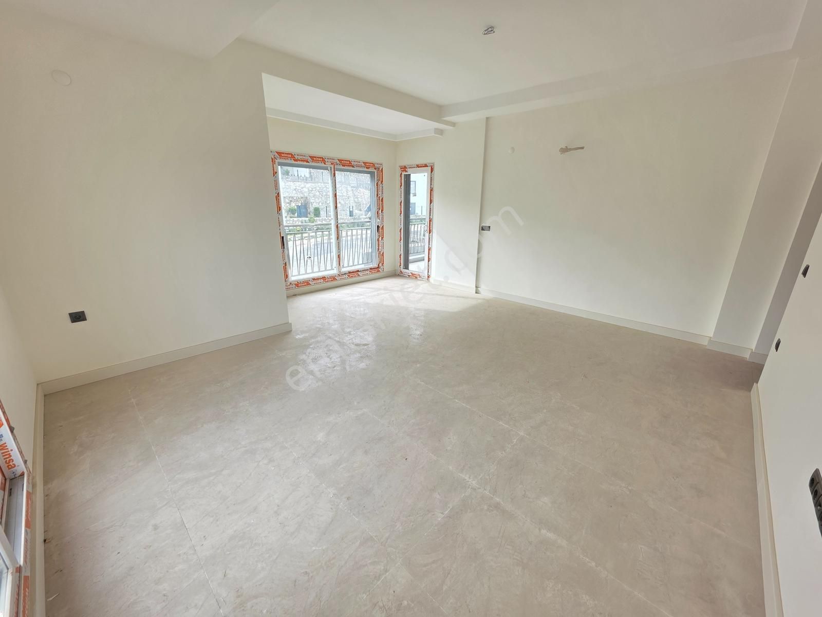 Kuşadası Değirmendere'de Satılık 3+1 Sıfır Daire - Görsel 11