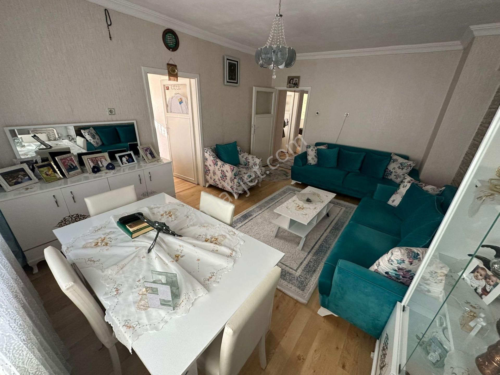 Sincan Plevnede 3+1 Katta Yapılı Mükemmel Konumda Daire - Görsel 7