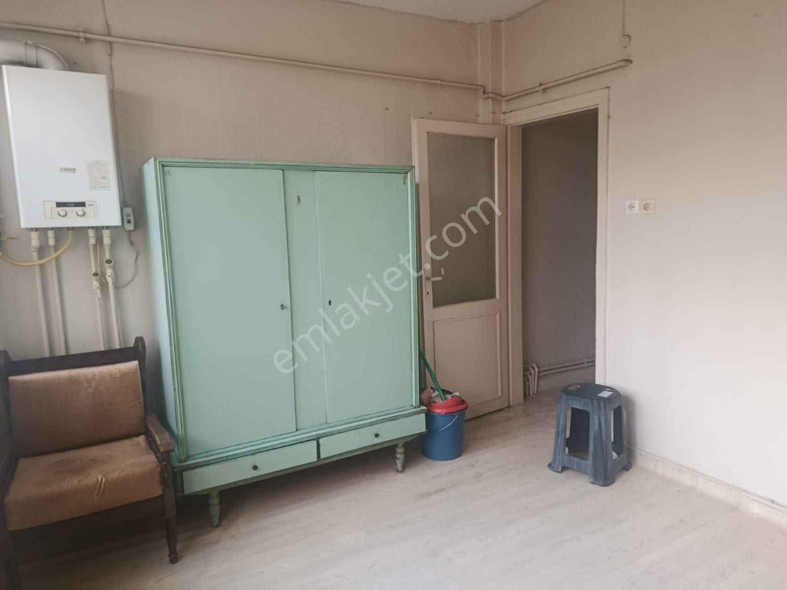 Ecem Emlaktan Kocamustafapaşa Cumartesi Pazarında 1 Ara Kat Boş - Görsel 8