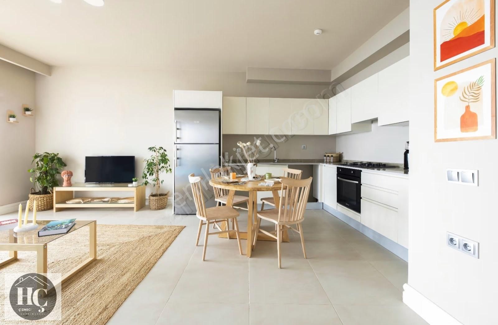 Acil Satılık Sultan Koyunda Full Deniz Manzaralı 2+1 Residence