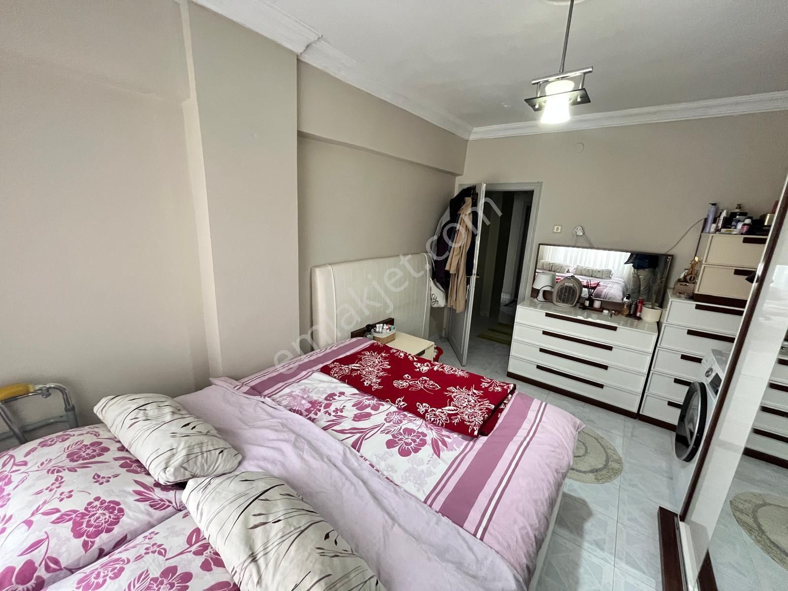 Koza Emlak'tan Akşemsettin Mahalesinde Katta Yapılı Bağımsız Köşe Bina Da 3+1 Satılık Dairee - Görsel 24