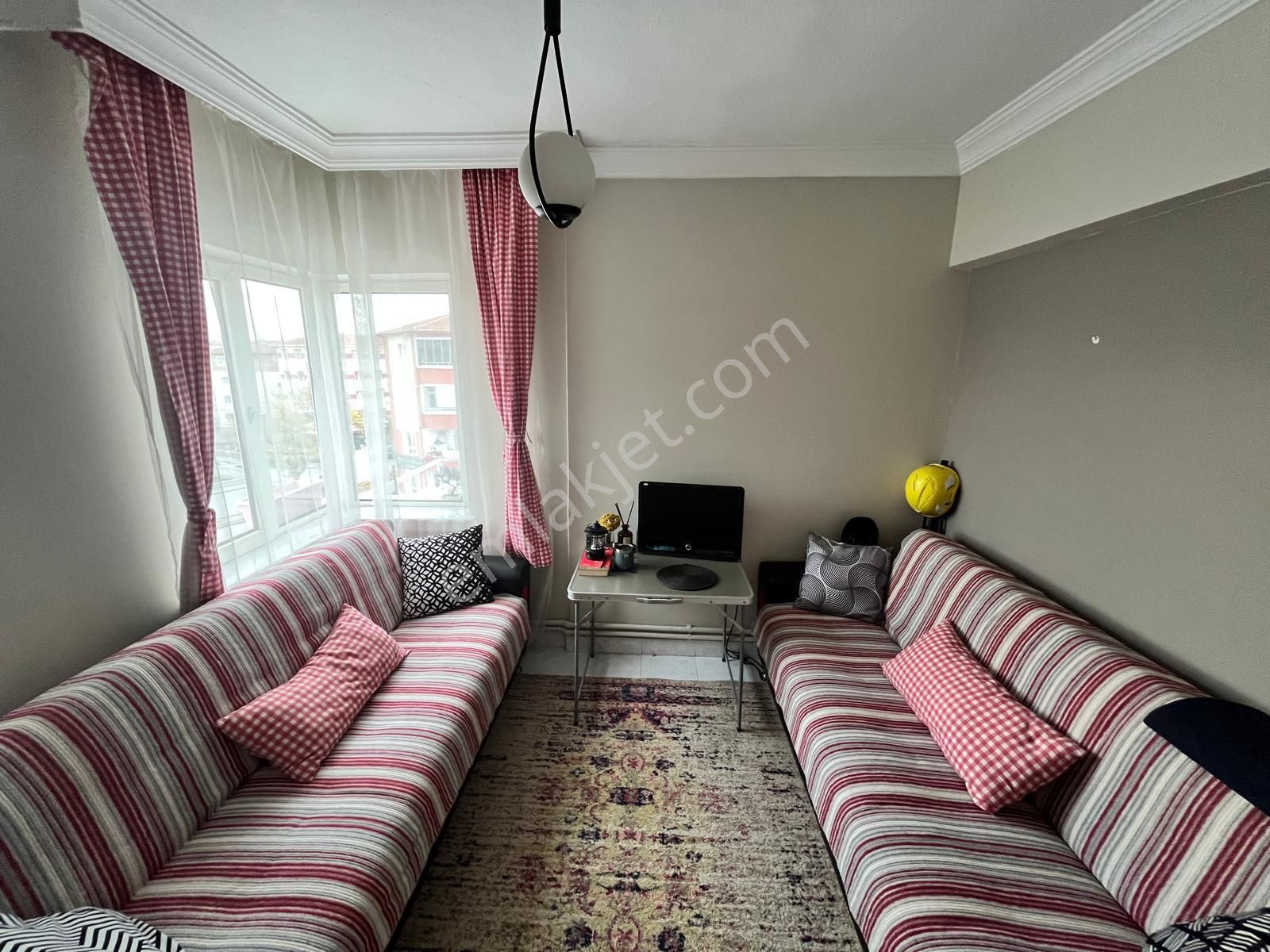 Koza Emlak'tan Akşemsettin Mahalesinde Katta Yapılı Bağımsız Köşe Bina Da 3+1 Satılık Dairee - Görsel 19