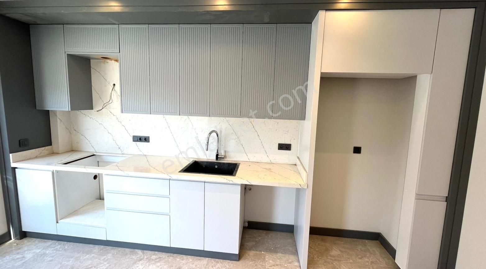 Aksu Macun Mahallesinde Site İçerisinde 3+1 Kiralık Daire - Görsel 8