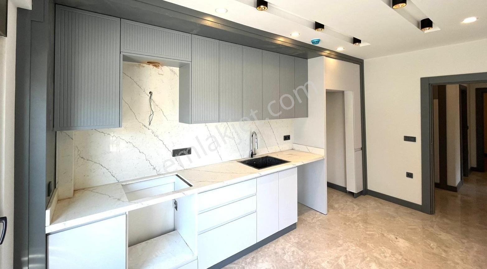 Aksu Macun Mahallesinde Site İçerisinde 3+1 Kiralık Daire - Görsel 17