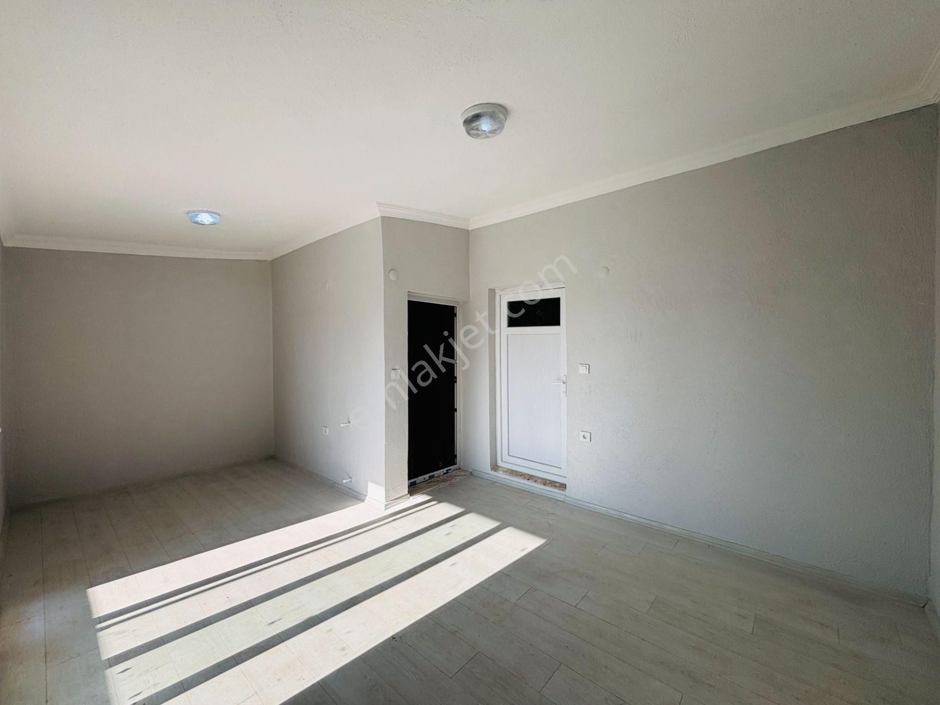 İzmir Seferihisar Payamlı Köyü İçerisinde Ebeveyn Banyolu 2+1 Satılık Villa - Görsel 22