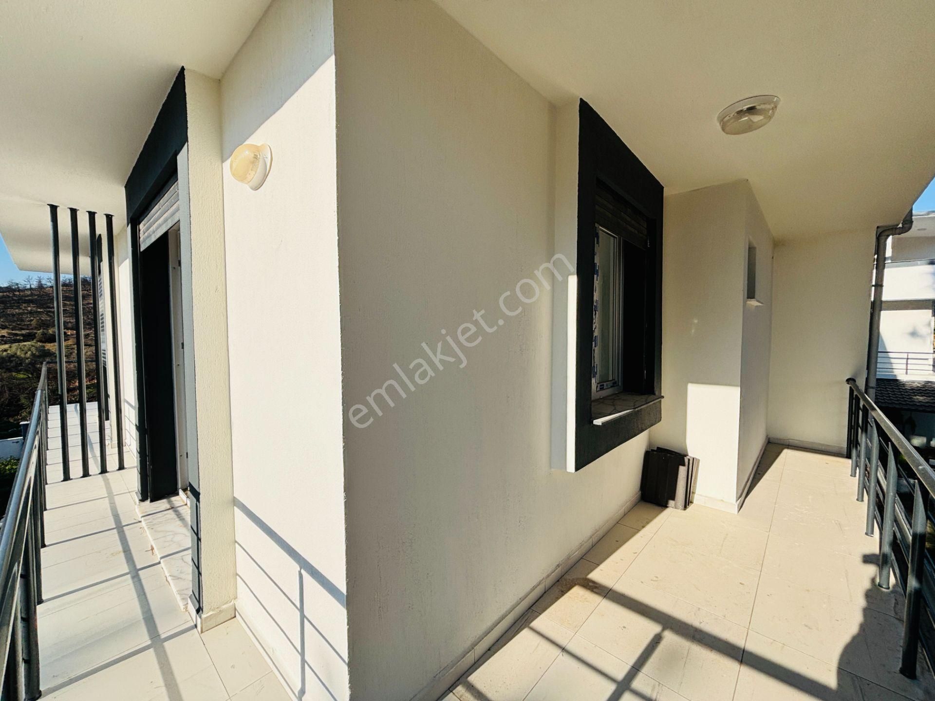 İzmir Seferihisar Payamlı Köyü İçerisinde Ebeveyn Banyolu 2+1 Satılık Villa - Görsel 18