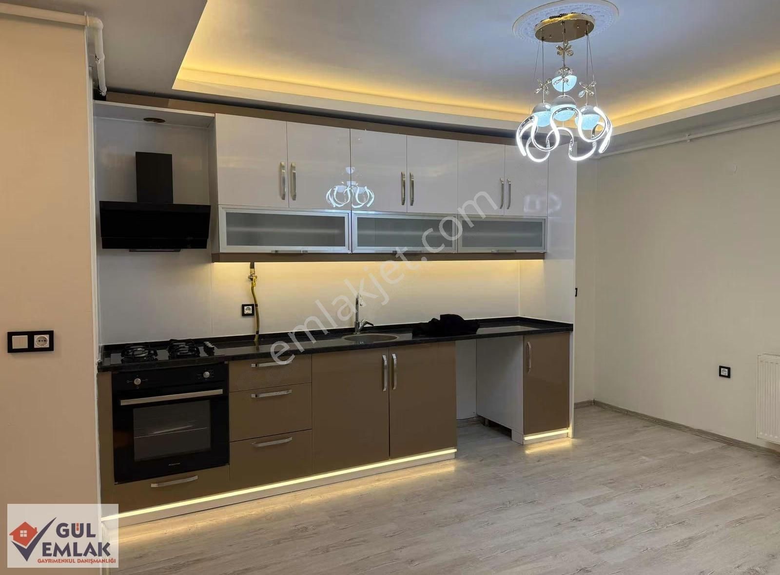 Dizayn İle Emsallerinden Farklı 1+1 Teraslı Daire - Görsel 10