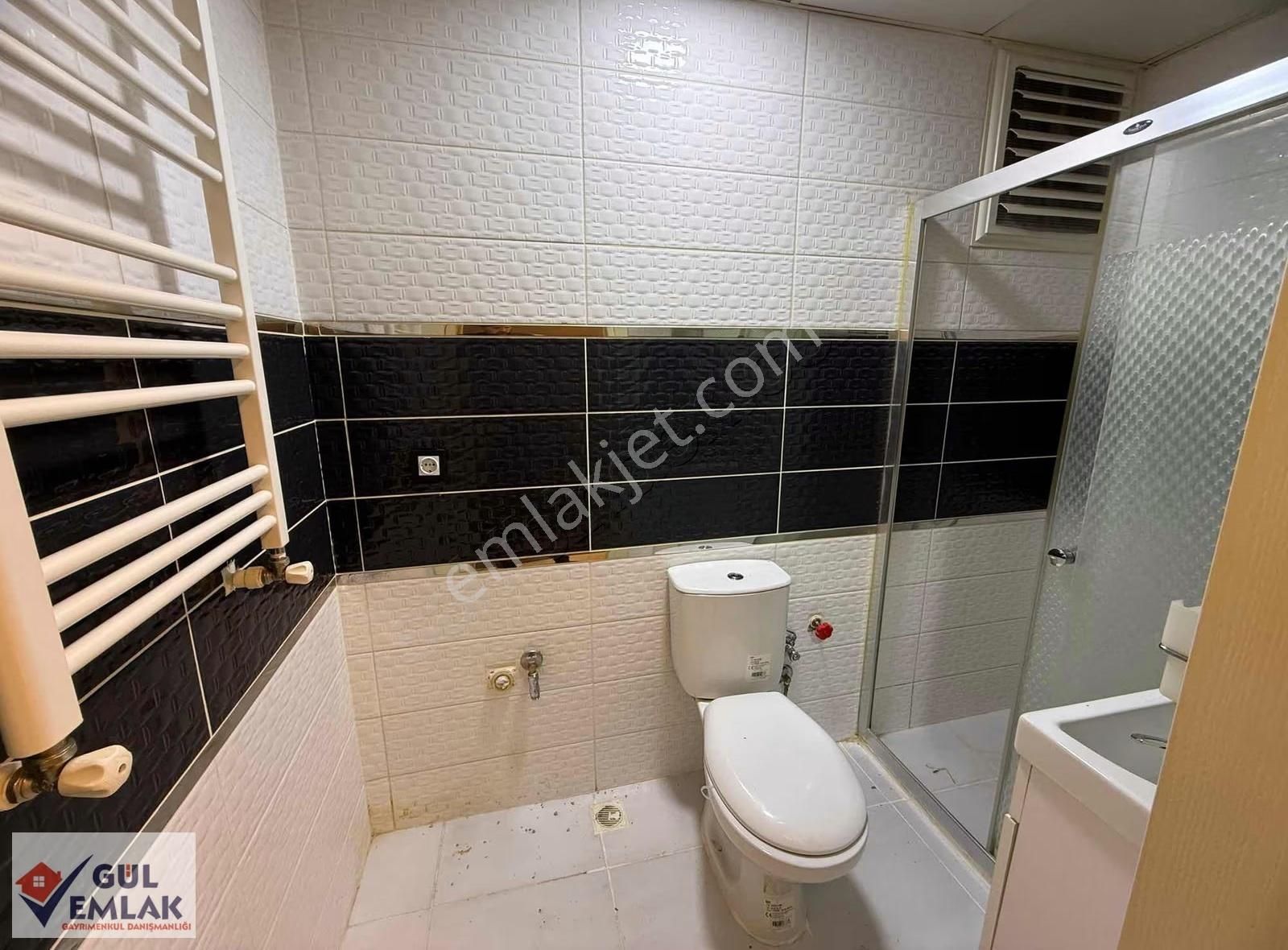 Dizayn İle Emsallerinden Farklı 1+1 Teraslı Daire - Görsel 9