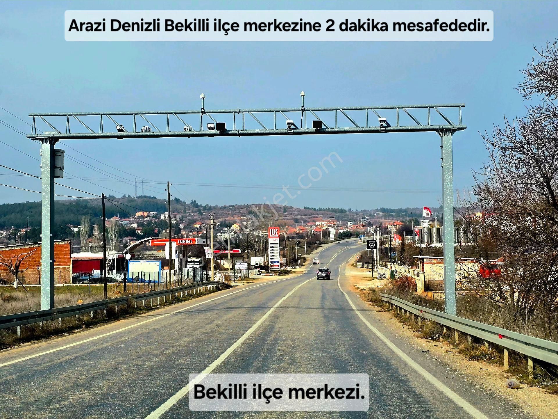 Denizli Bekilli Üçkuyu'da 1.161 M2 Karayolu Yanı, İlçe Toki Köy Manzaralı Tarla. Açıklamayı Okuyunuz - Görsel 3