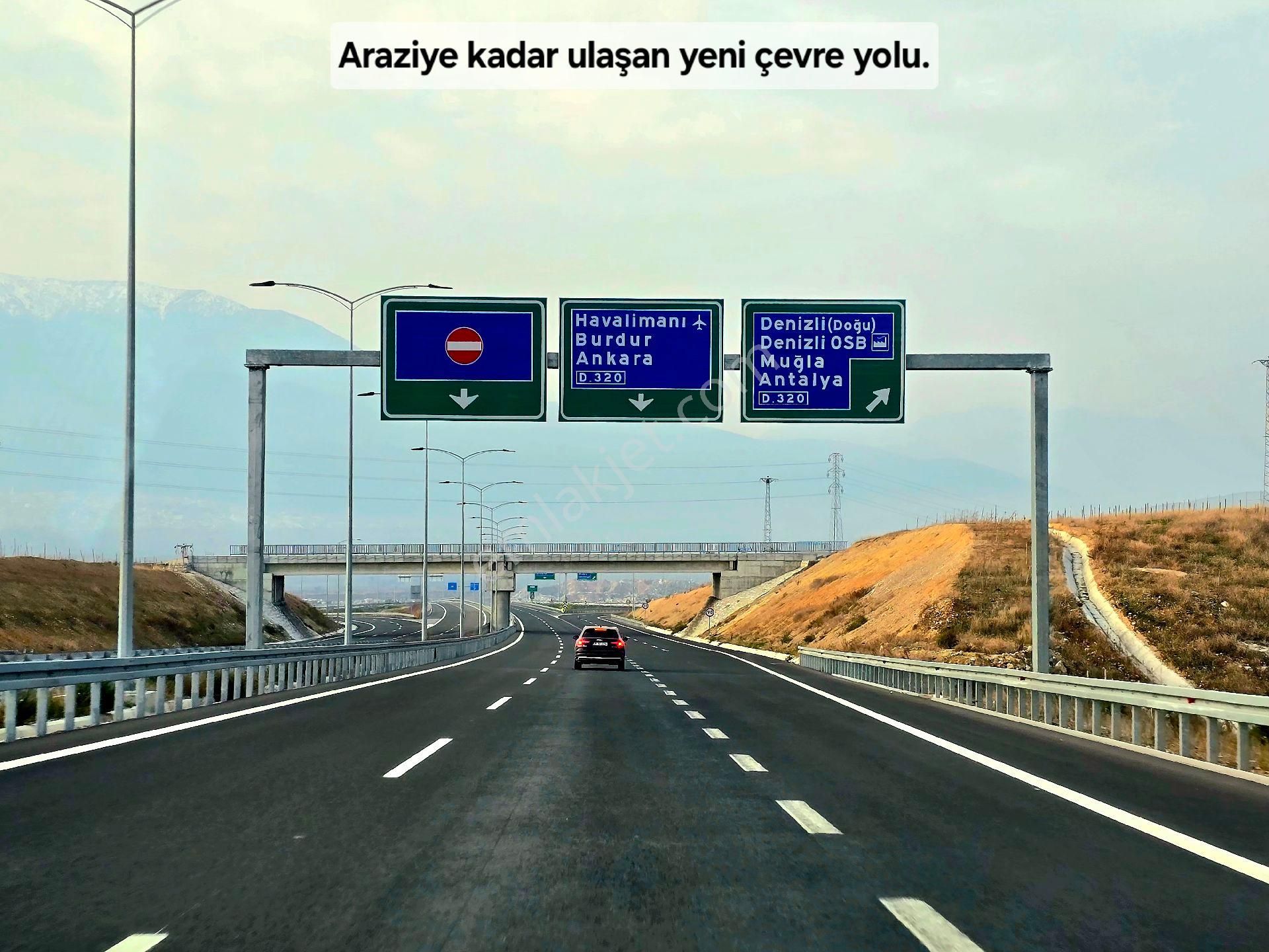 Denizli Bekilli Üçkuyu'da 1.161 M2 Karayolu Yanı, İlçe Toki Köy Manzaralı Tarla. Açıklamayı Okuyunuz - Görsel 2