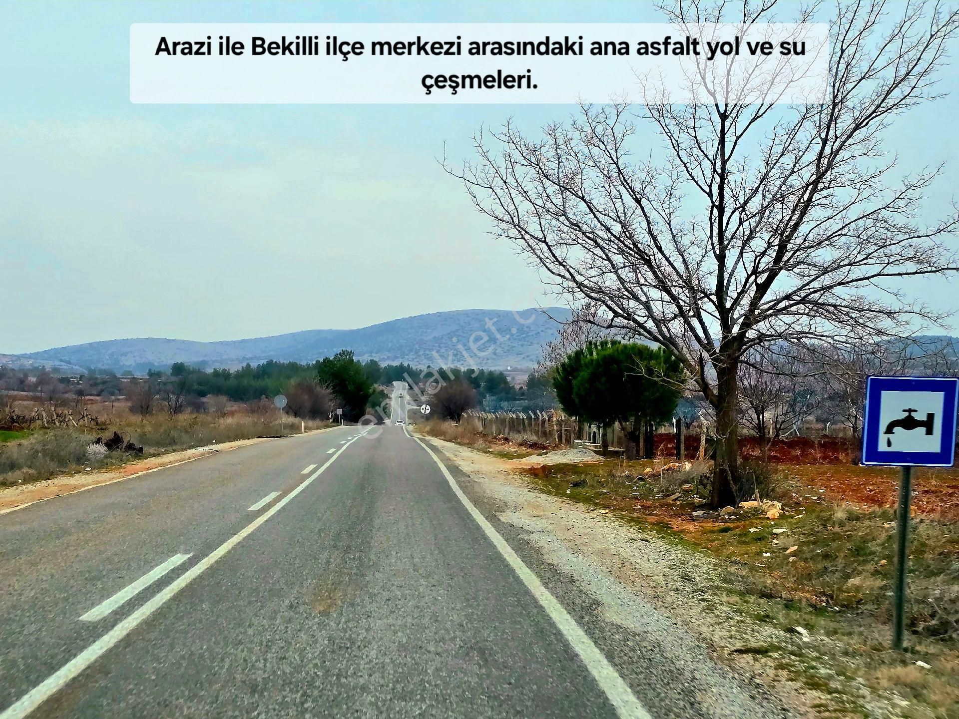 Denizli Bekilli Üçkuyu'da 1.161 M2 Karayolu Yanı, İlçe Toki Köy Manzaralı Tarla. Açıklamayı Okuyunuz - Görsel 8