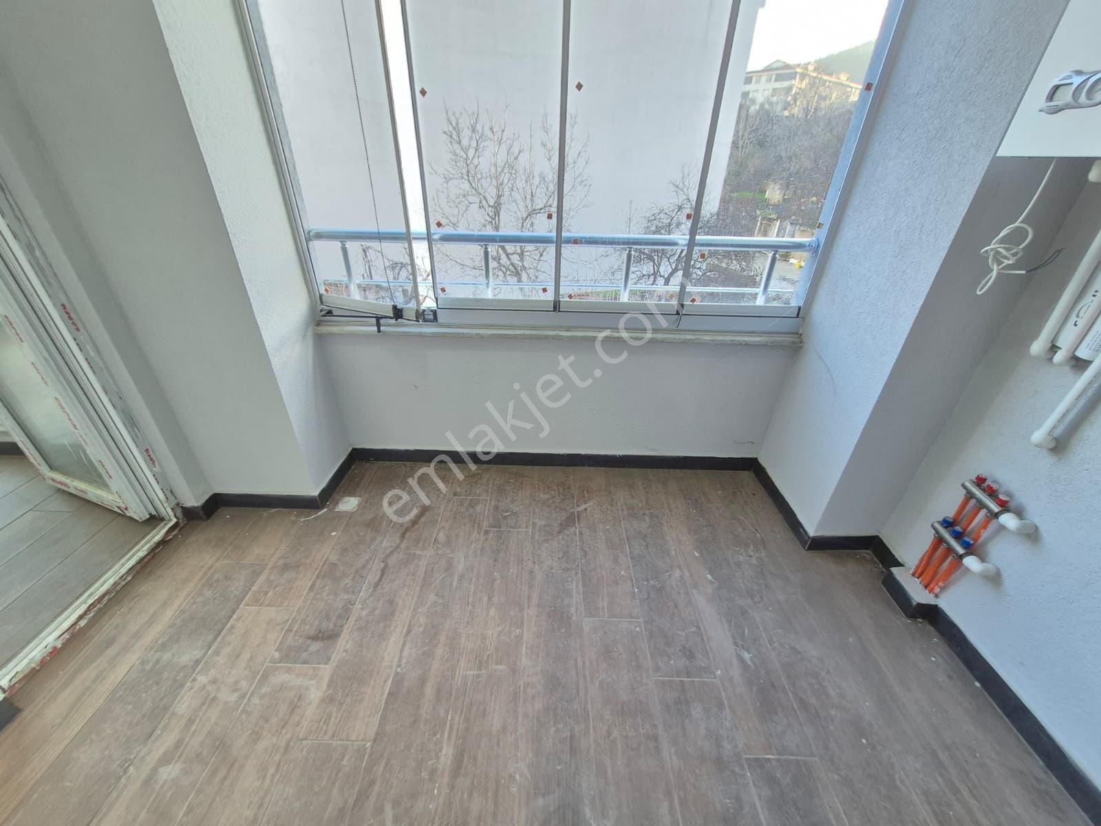 Delux'den Kumbağ Mah.'de Plaja Yürüme Mesafesinde Satılık Geniş 1+1 Daire - Görsel 11