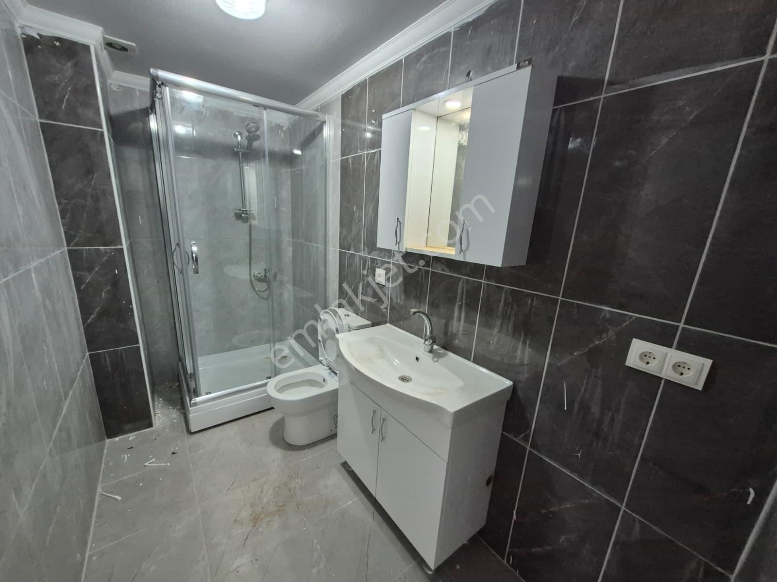 Delux'den Kumbağ Mah.'de Plaja Yürüme Mesafesinde Satılık Geniş 1+1 Daire - Görsel 18