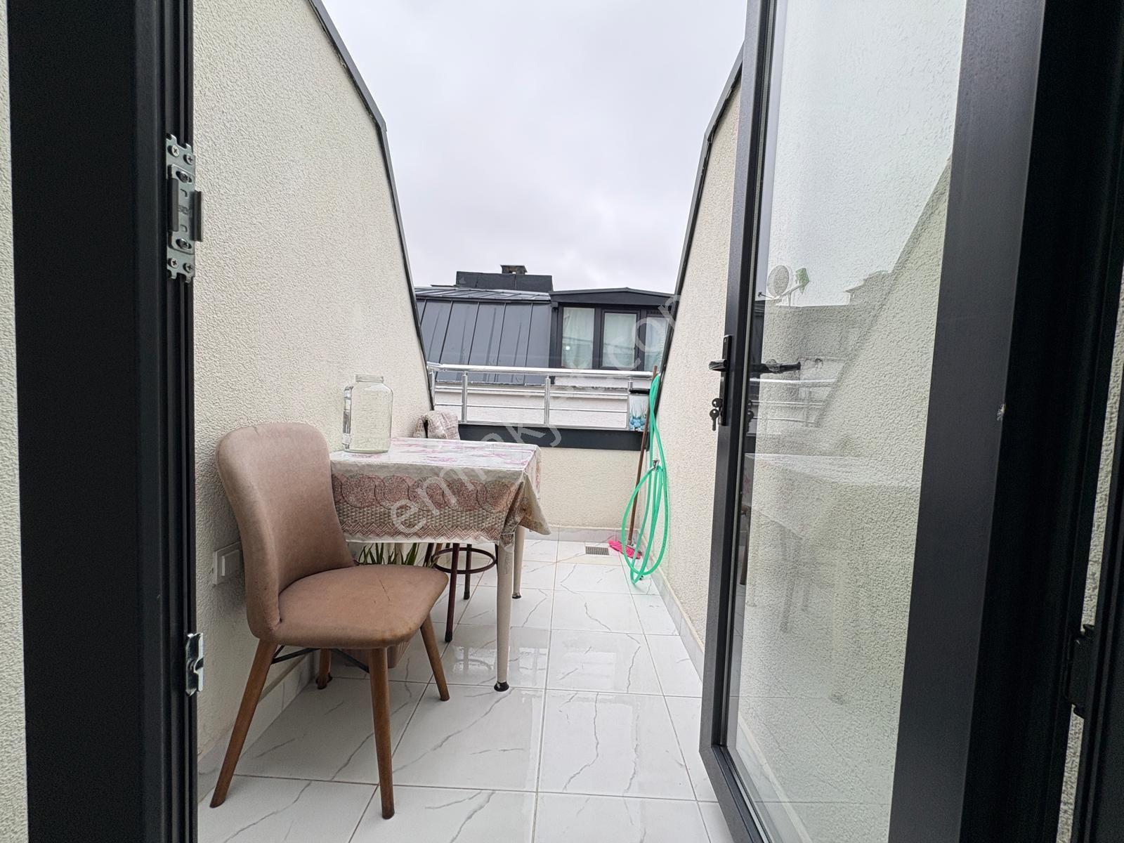 Bayrampaşa Cumhuriyet Caddesinde Bir Yaşında Satılık Dubleks - Görsel 17