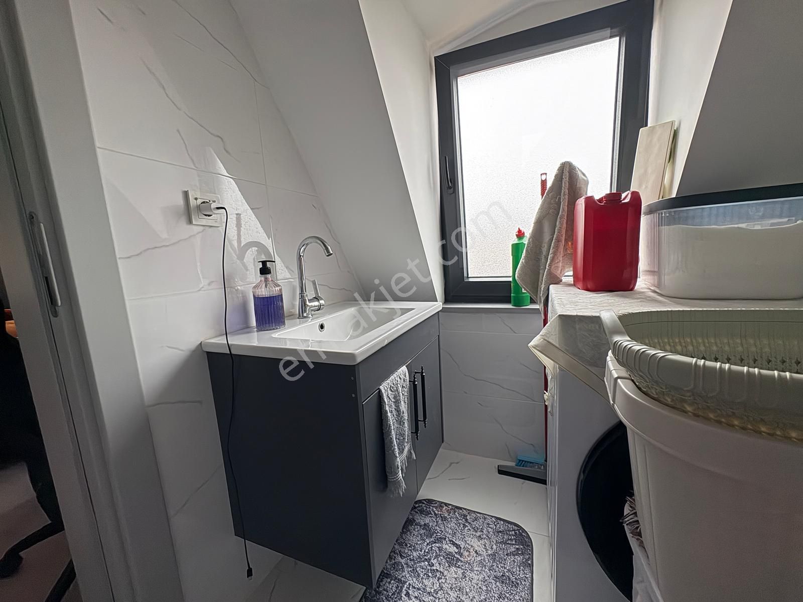 Bayrampaşa Cumhuriyet Caddesinde Bir Yaşında Satılık Dubleks - Görsel 13