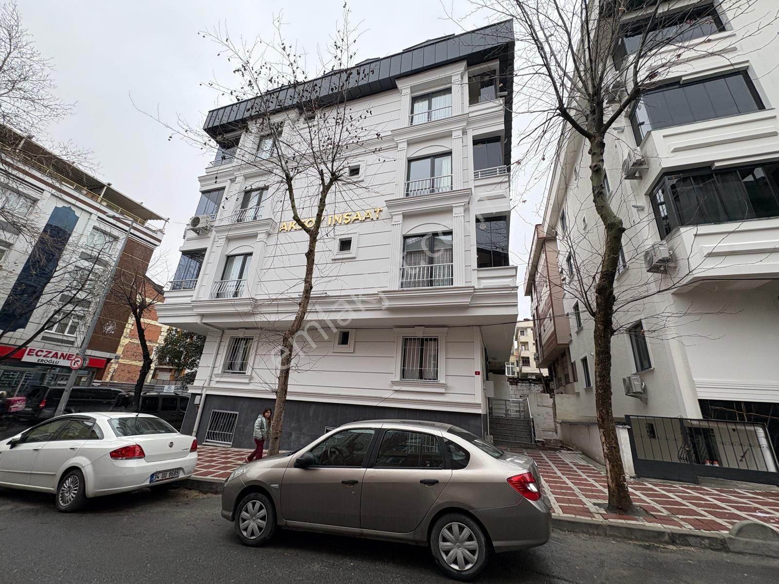 Bayrampaşa Cumhuriyet Caddesinde Bir Yaşında Satılık Dubleks