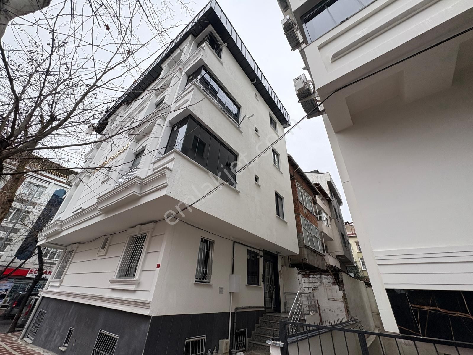 Bayrampaşa Cumhuriyet Caddesinde Bir Yaşında Satılık Dubleks - Görsel 20