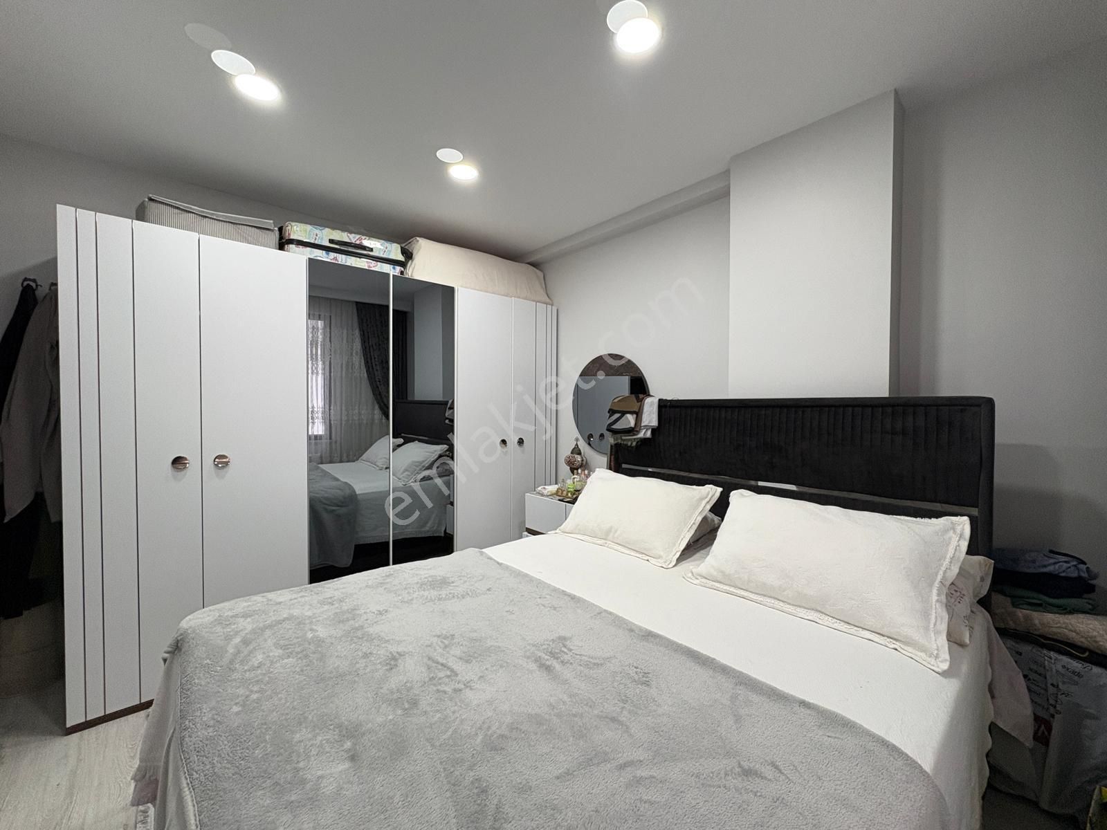 Bayrampaşa Cumhuriyet Caddesinde Bir Yaşında Satılık Dubleks - Görsel 4