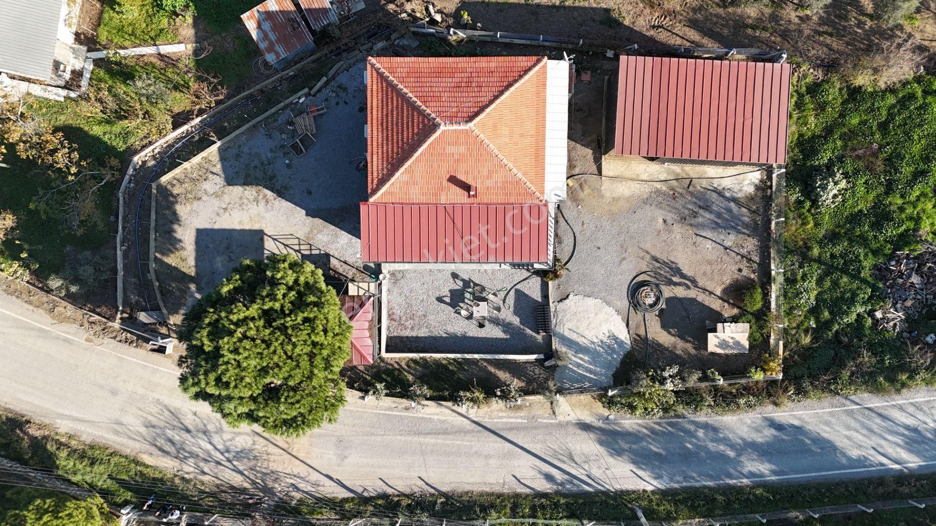 İzmir Seferihisar Kavakdere Mahalesi’nde İnanılmaz Köy Evi - Görsel 6