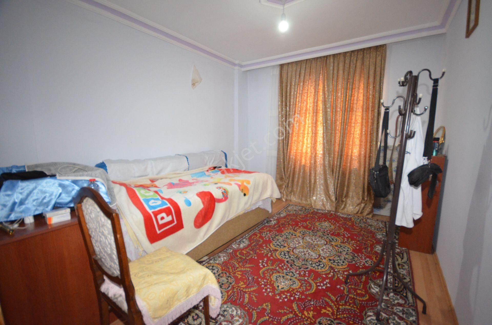 Kalecik Emlak'tan Mimar Sinan Mahallesin'de Klasik 3+1 Daire - Görsel 11