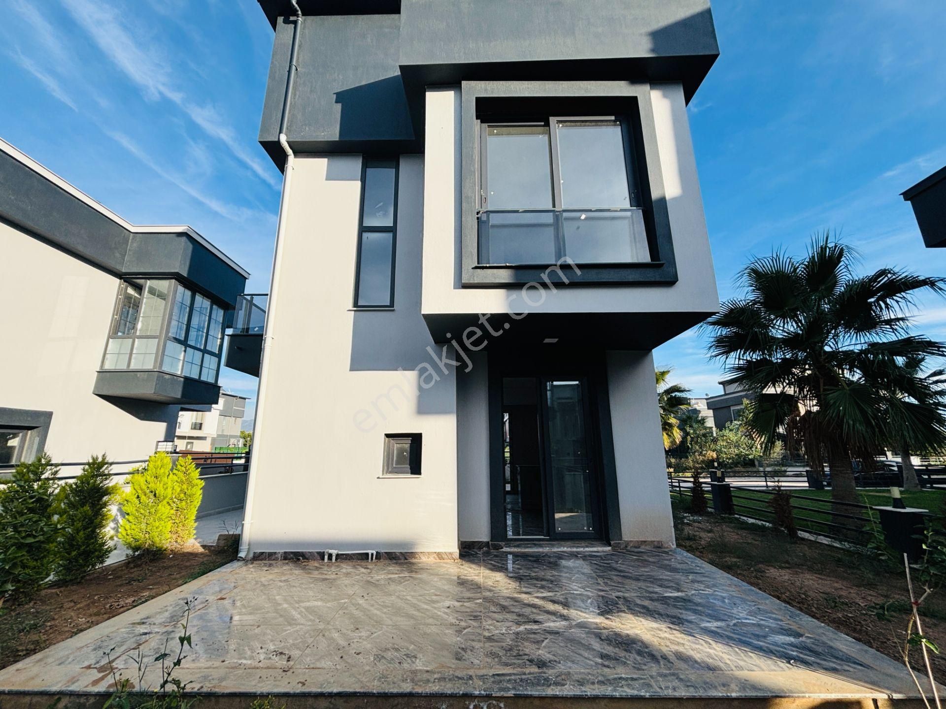 İzmir Seferihisar Doğanbey'de Bağımsız Müstakil Bahçeli Sıfır Satılık 2+1 Villa - Görsel 14