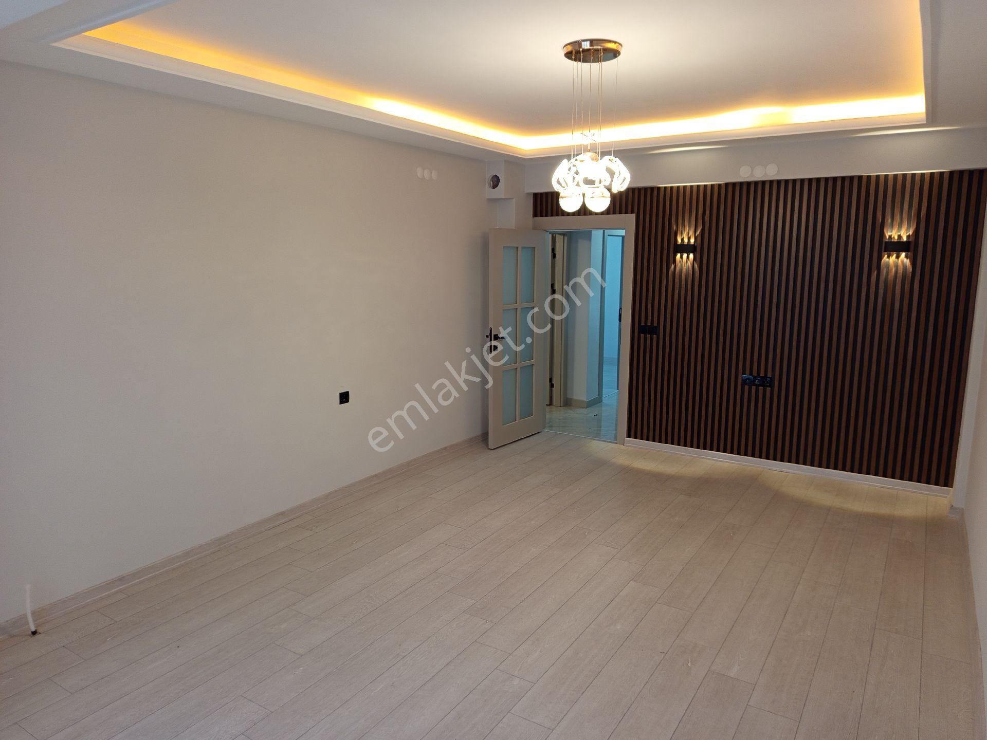 Ultra Lüks Yapılı 3+1 Katta Menderes Te Ayaş Yoluna Yakın - Görsel 9