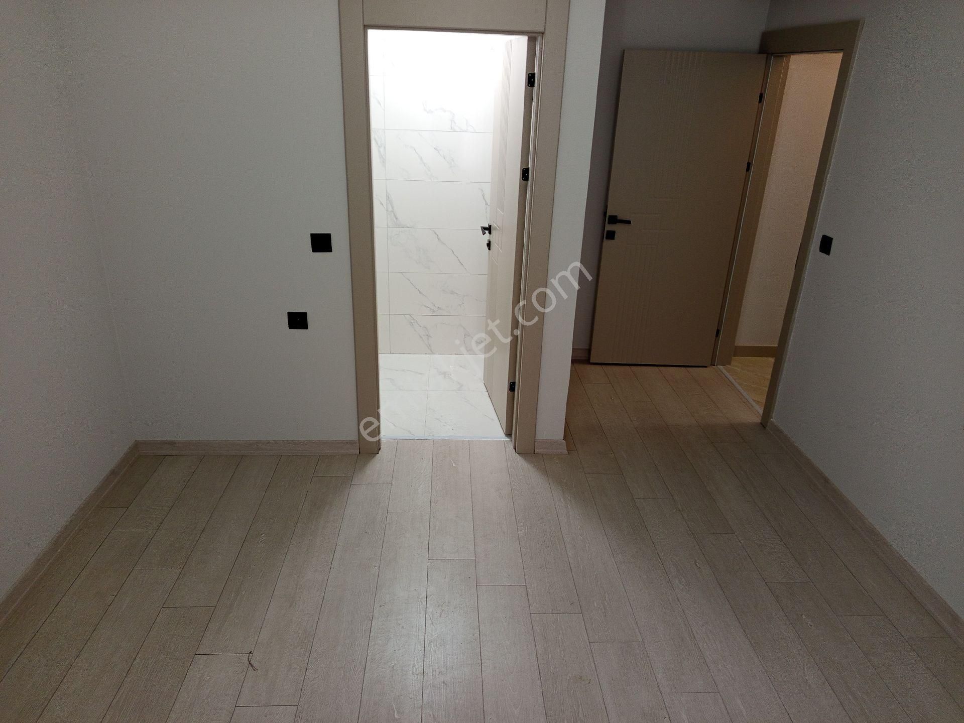 Ultra Lüks Yapılı 3+1 Katta Menderes Te Ayaş Yoluna Yakın - Görsel 29