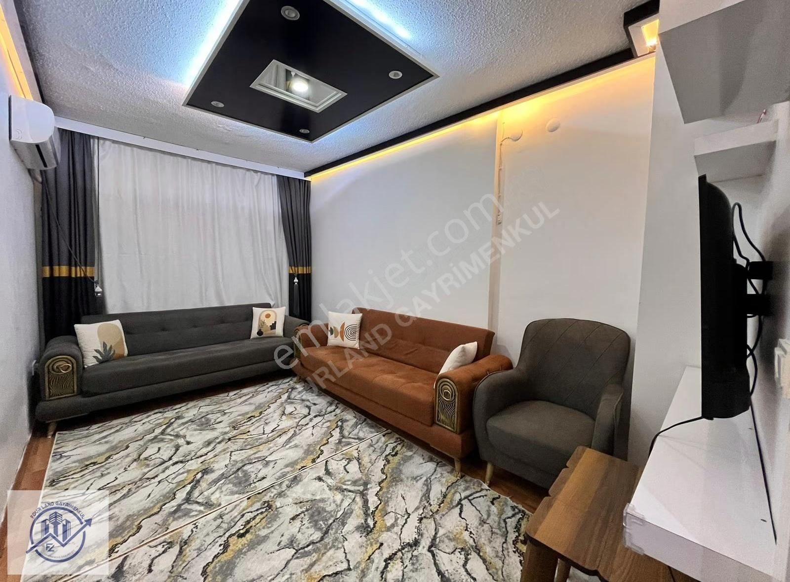 Four Land Gayrimenkul Farkıyla Satılık 2+1 Daire