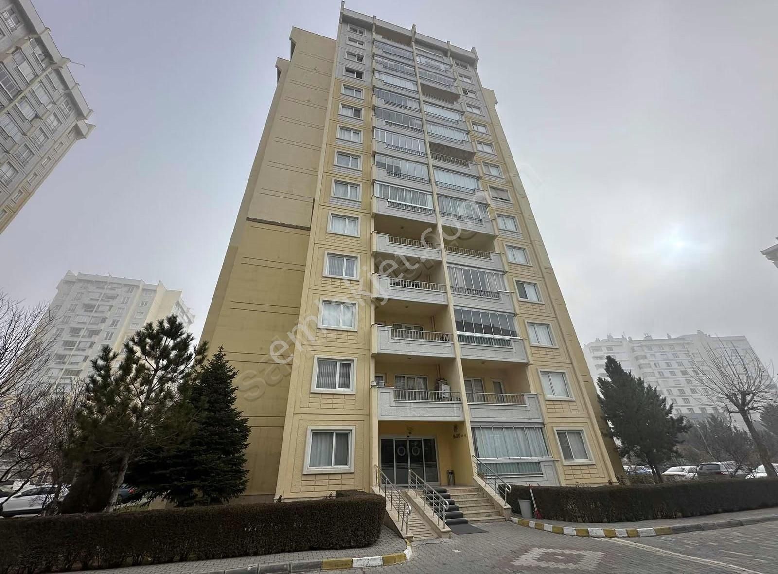 Yazır Mahallesinde Defne Sitesinde 3+1 Arakat Satılık Daire - Görsel 27