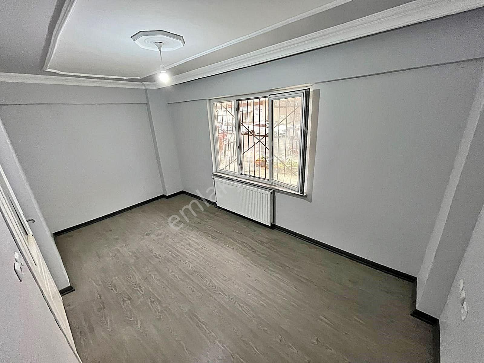 Az-er Yapıdan Atatürk Mahallesinde Yatırımlık 1+1 Fırsat Daire!!