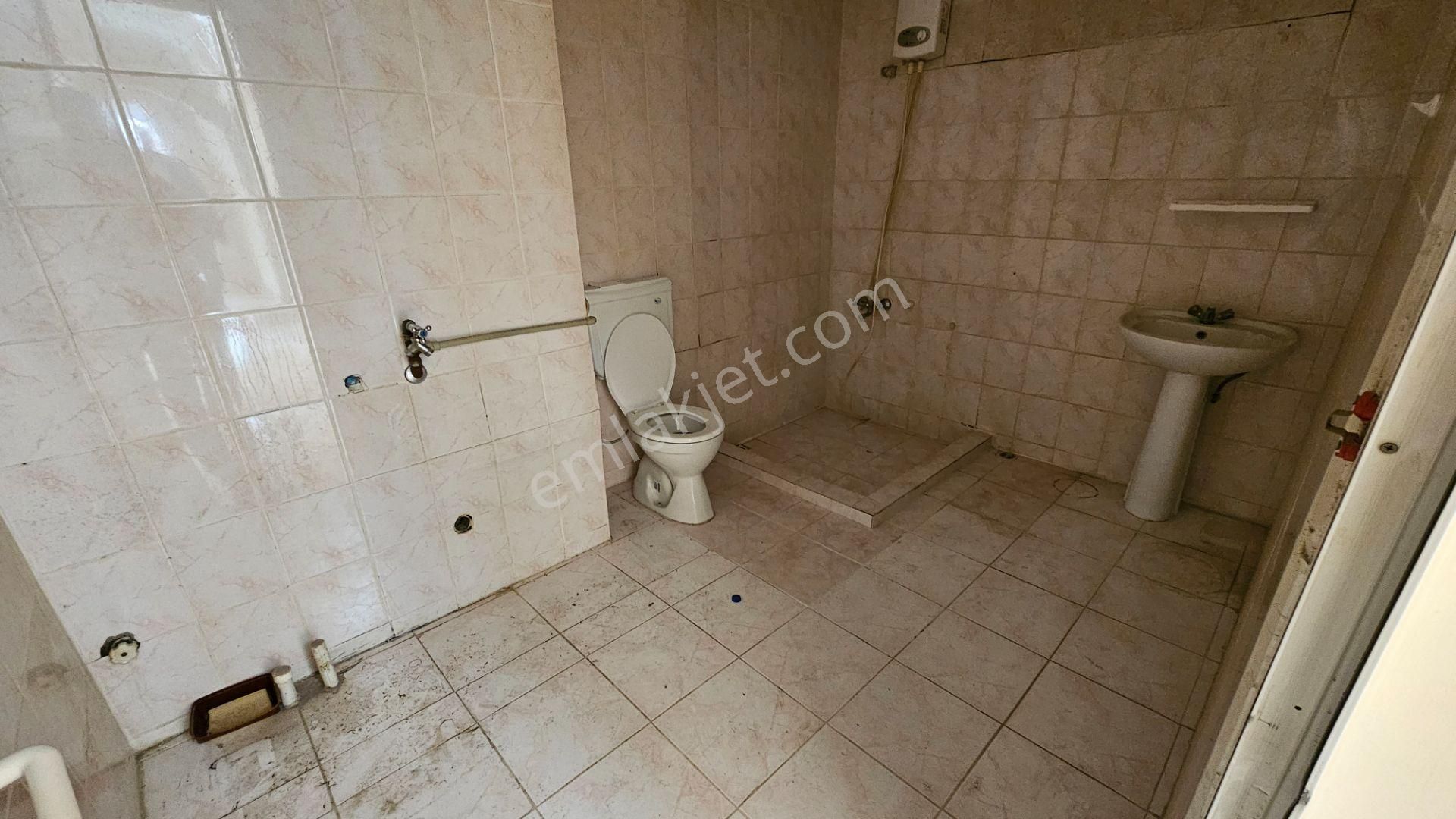 Göçmen Gayrimenkul'den Kurtuluş Mah.3+1 Satılık Daire - Görsel 18