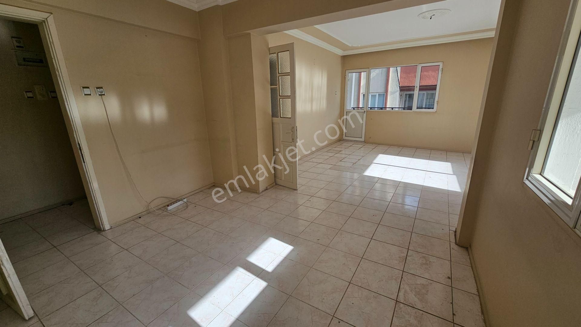 Göçmen Gayrimenkul'den Kurtuluş Mah.3+1 Satılık Daire - Görsel 5