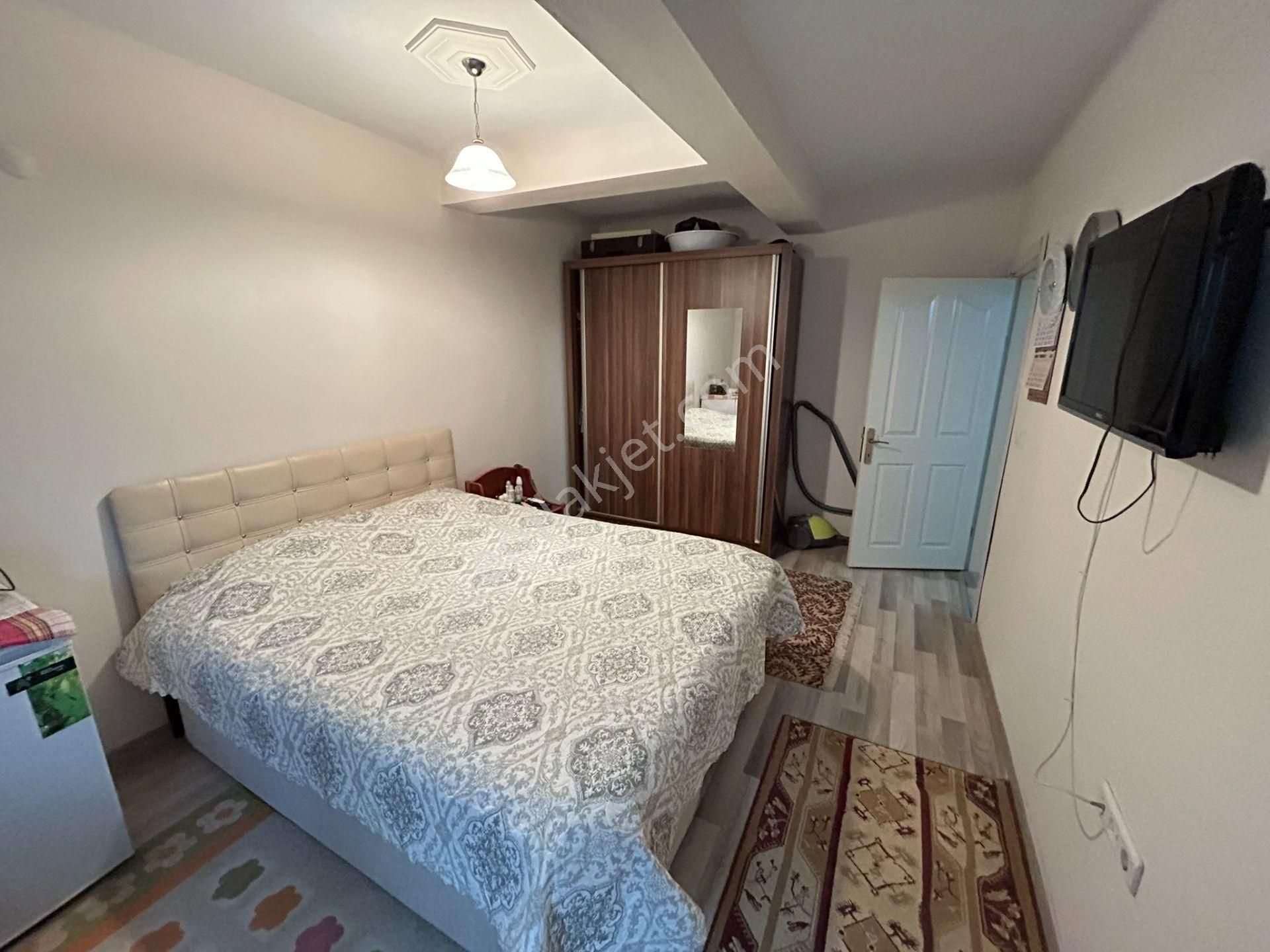 Cihan Emlaktan Satılık 17 Eylülde 65m2 Geniş 1+1 Daire - Görsel 15