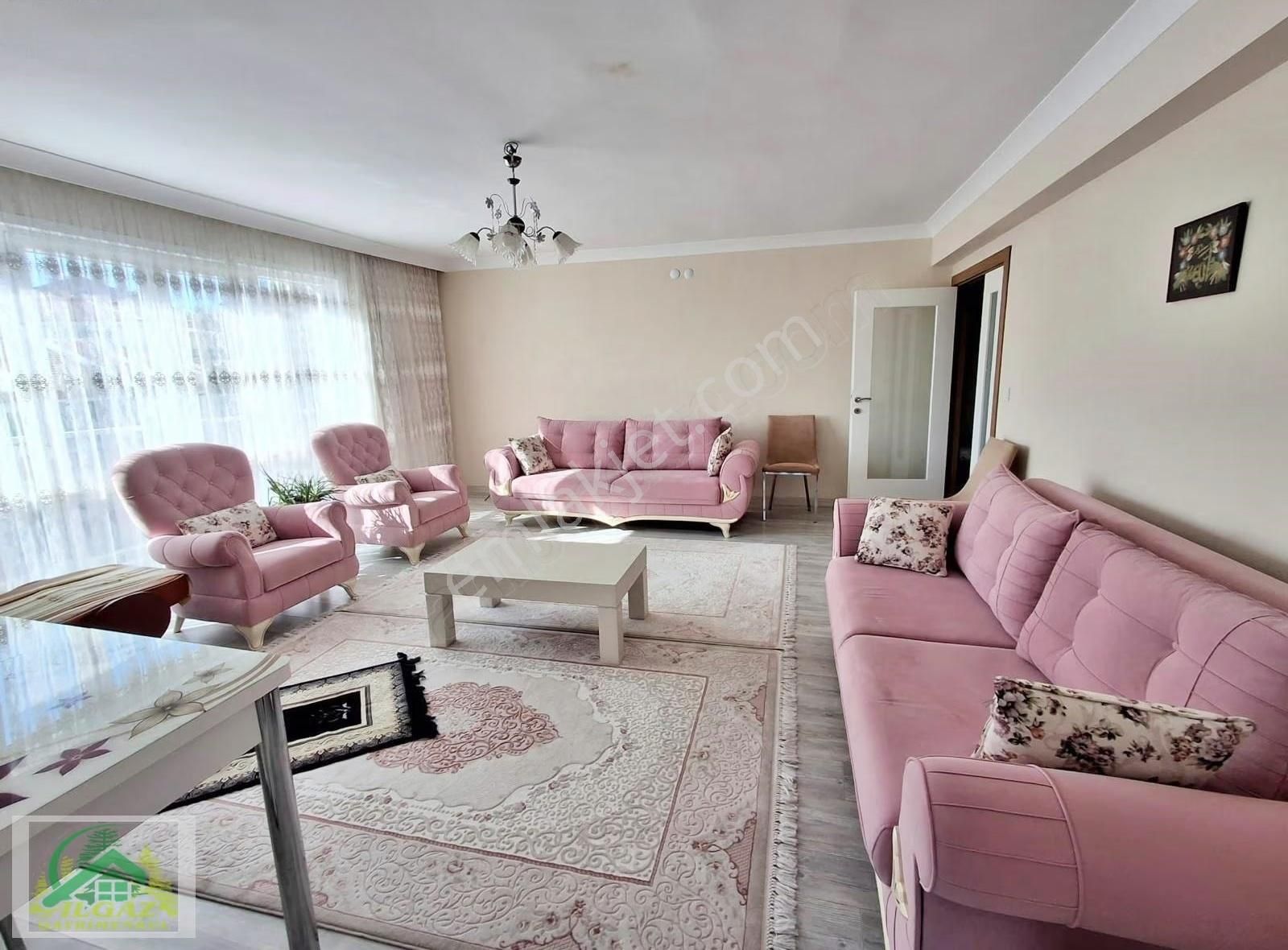 Estergon Konutların'da 4+1 Manzaralı Teras Balkon Fırsat Dairesi - Görsel 32