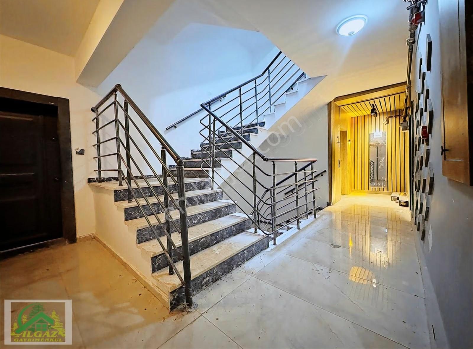 Etlik Caddesi Üzeri Sıfır Bina'da 2+1 Yüksek Giriş Ara Kat Daire - Görsel 24