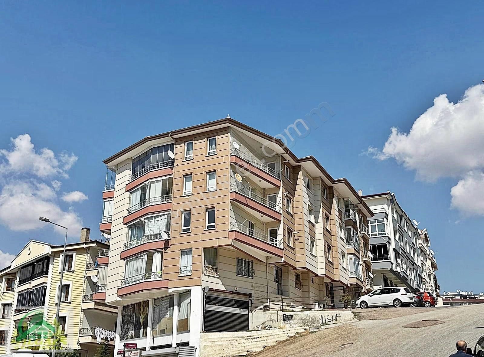 Refik Saydam Cd. Üzeri 3+1 Bağımsız Ara Kat Asansörlü Daire ! - Görsel 4